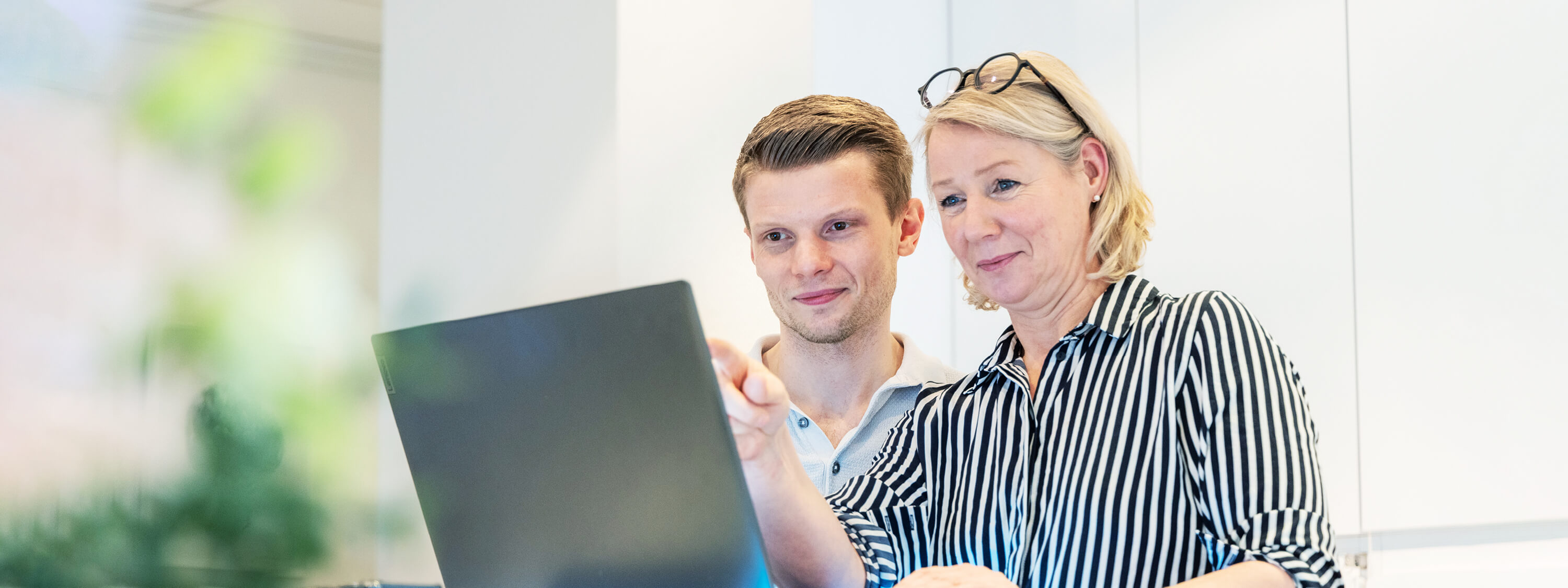 Standorte Header DESKTOP